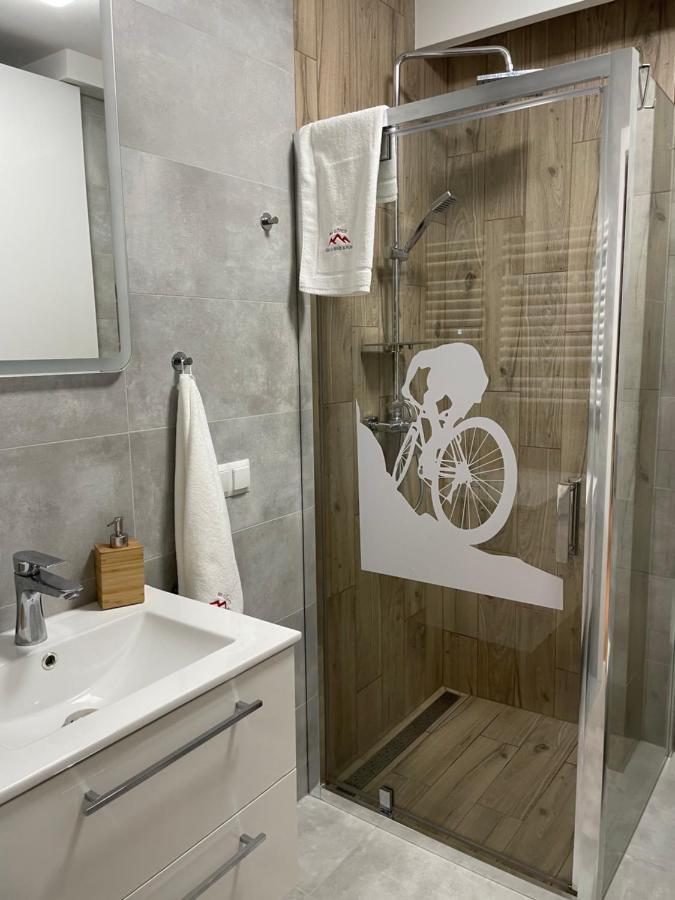 Apartament Na Gorce, Sauna & Jacuzzi Щирк Экстерьер фото